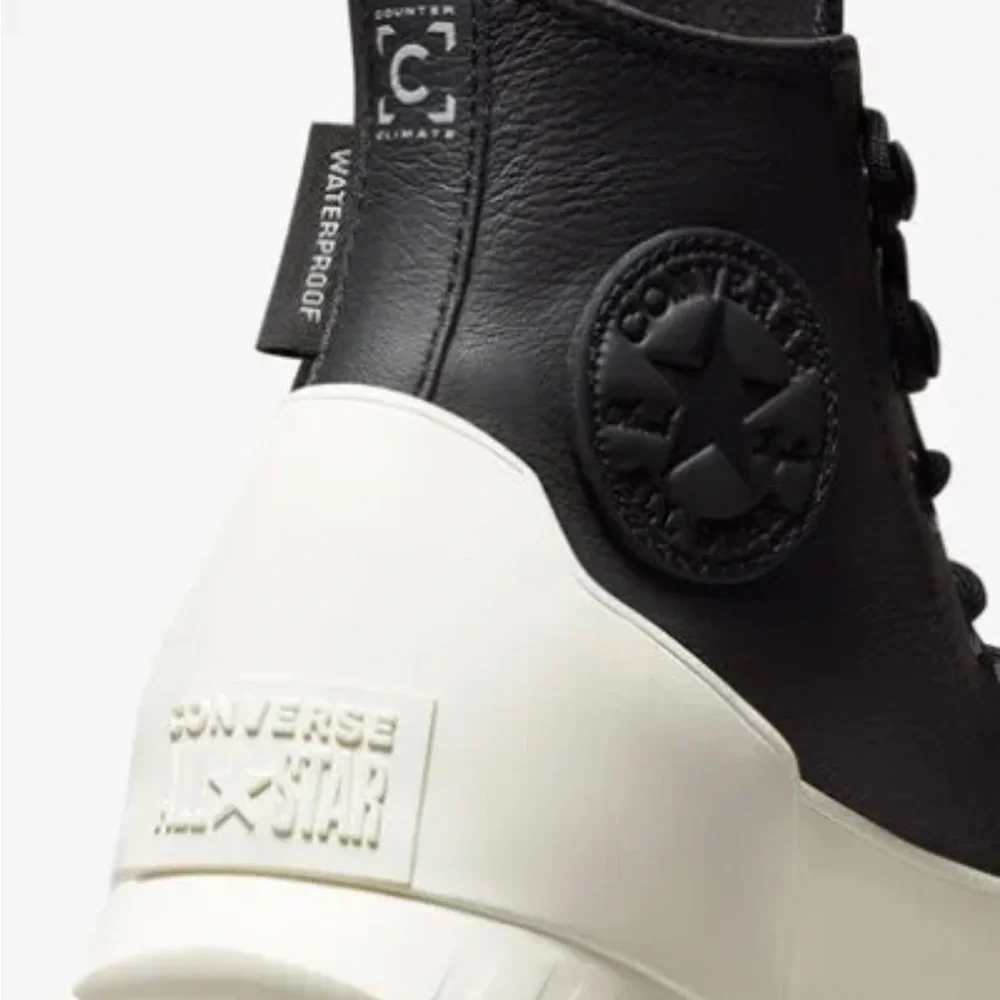 Converse Lugged Leather black & beige shoes sz m 9 w 10 NWT NIB NEW